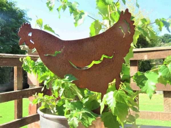 Rusty Metal Chicken and Rooster Garden Stake - Image 2