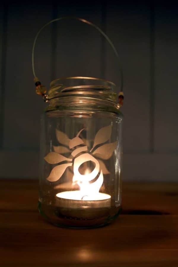 Set of 2 etched bee-design glass jars